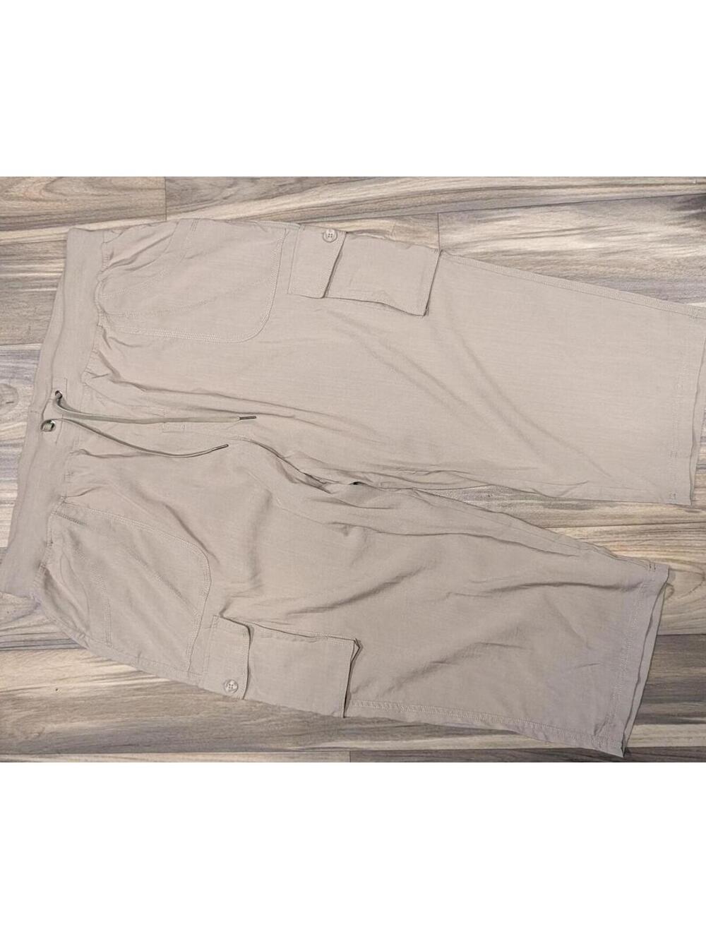 TBY Chino Capri with Pockets - NWT - Size 4X